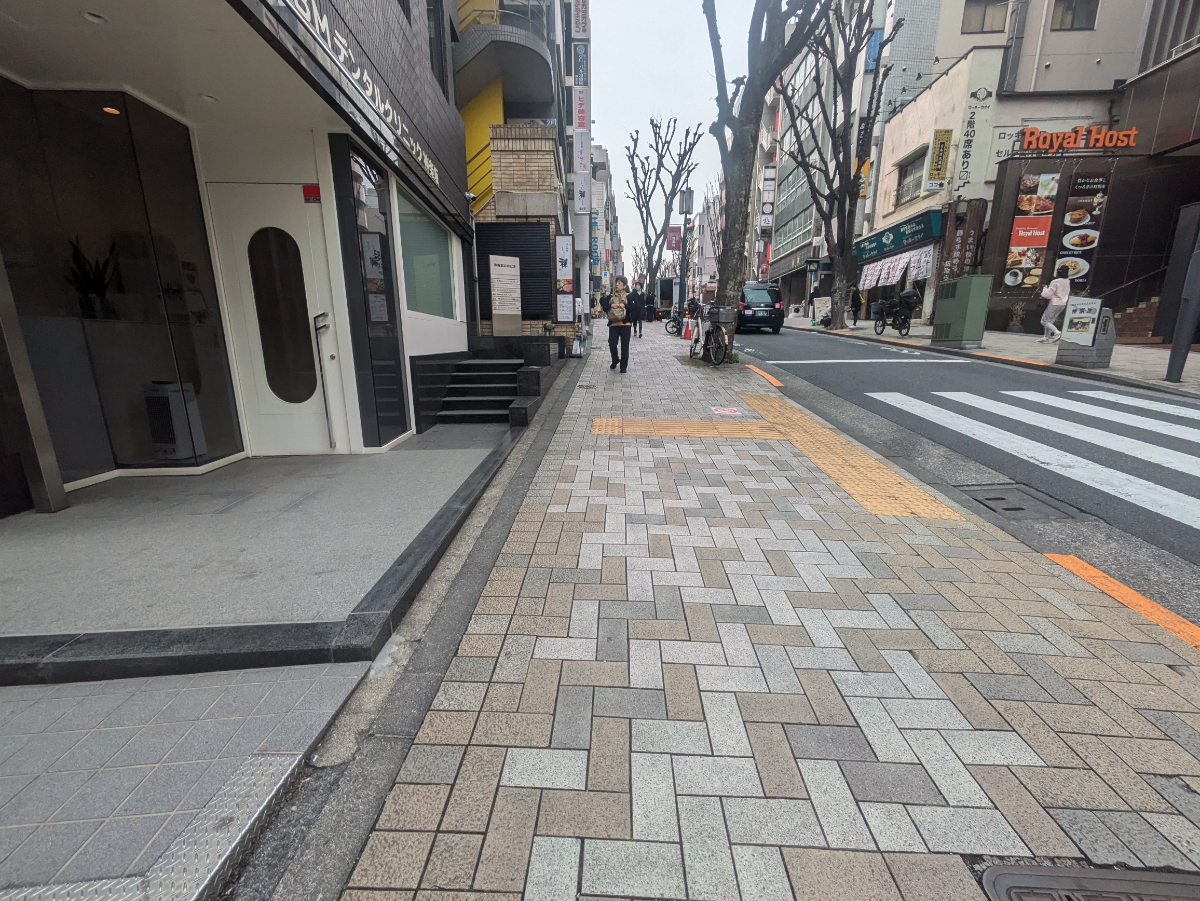 v20250909150707/fresh/building/J00100375342_17