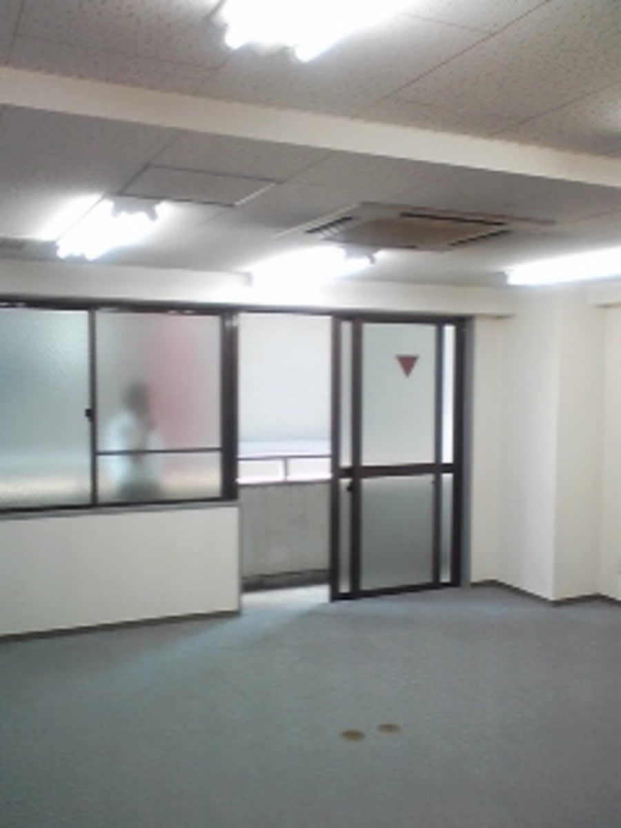 v20250909150707/fresh/building/J00100405318_5