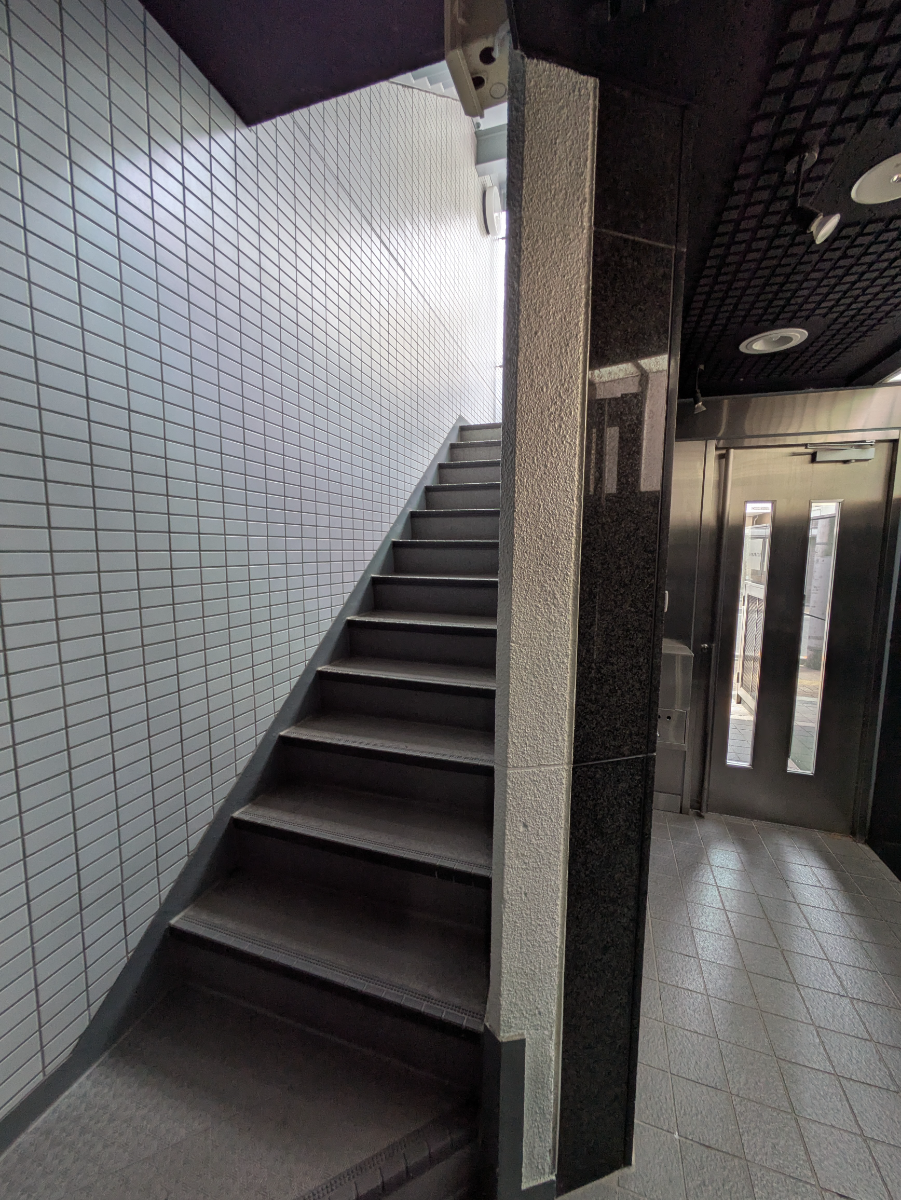 v20250910150809/fresh/building/J00100421483_15