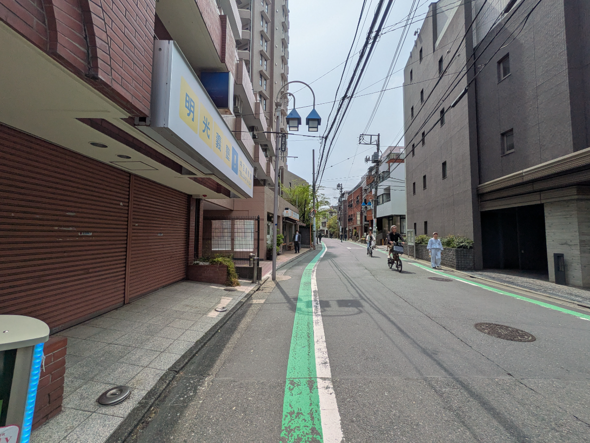 v20250911150707/fresh/building/J00100404327_2