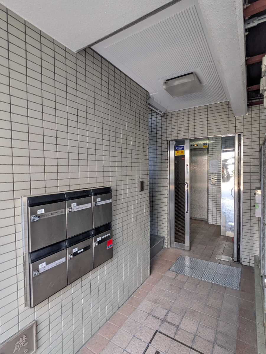 v20250912150807/fresh/building/J00100371681_17