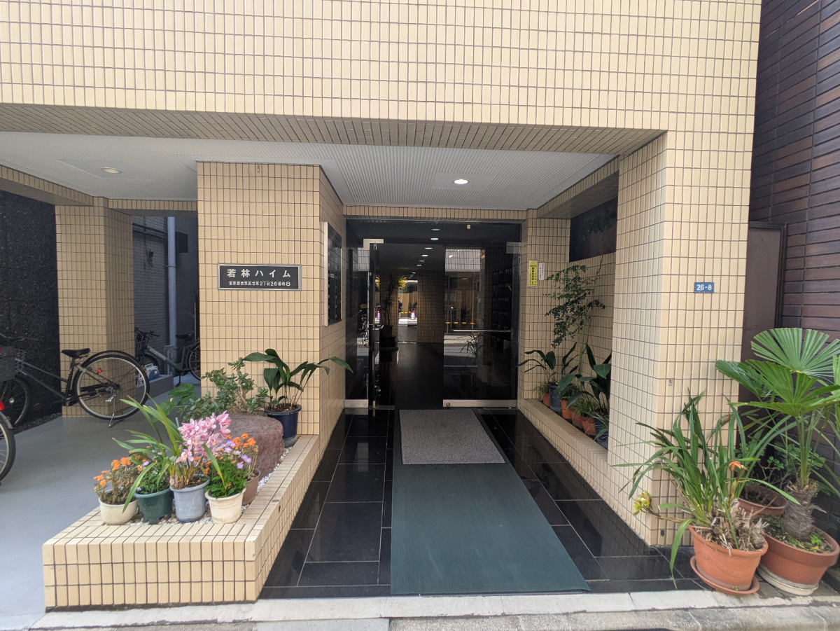 v20250912150807/fresh/building/J00100371958_8