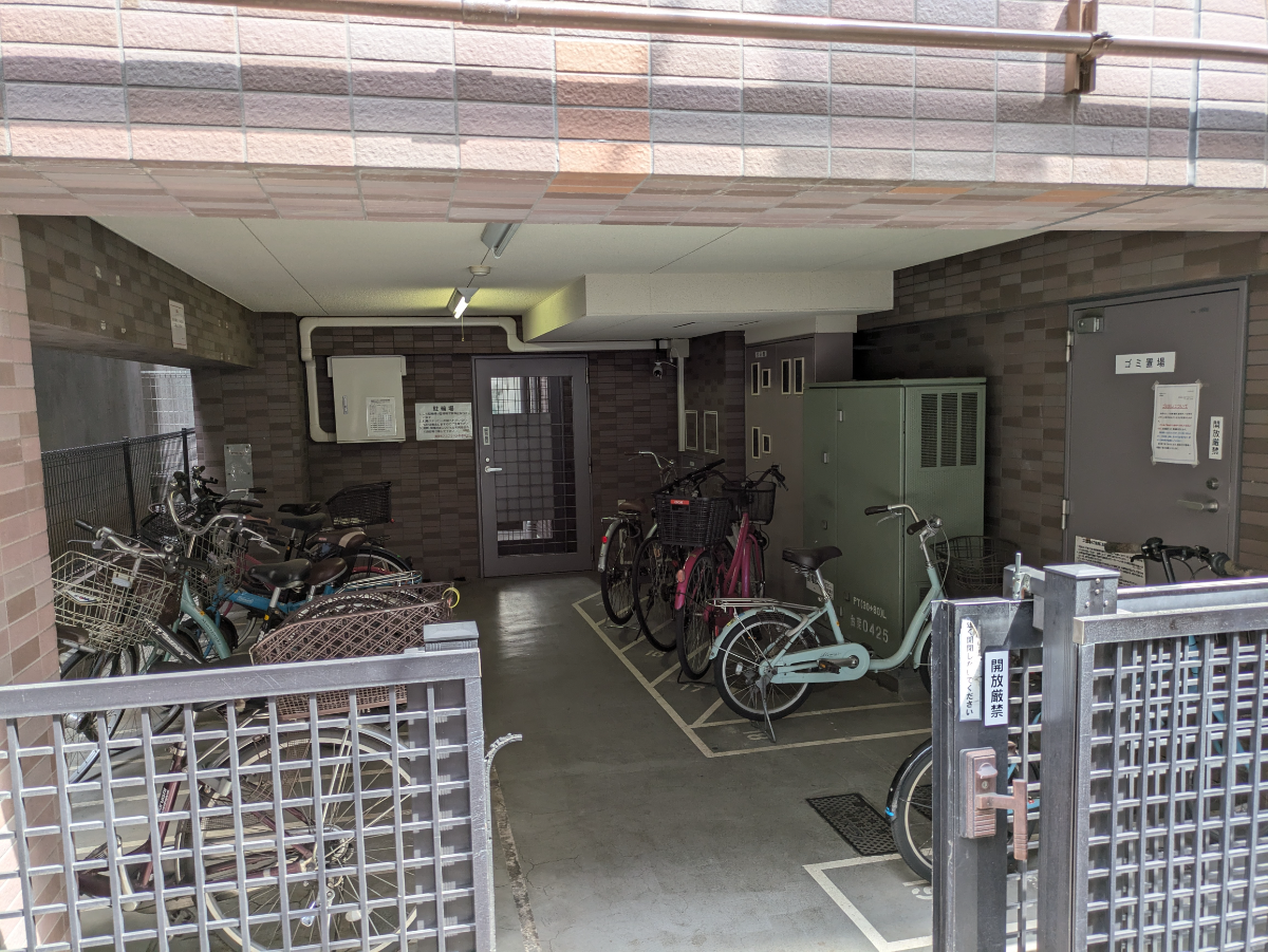 v20250912150807/fresh/building/J00100402759_12