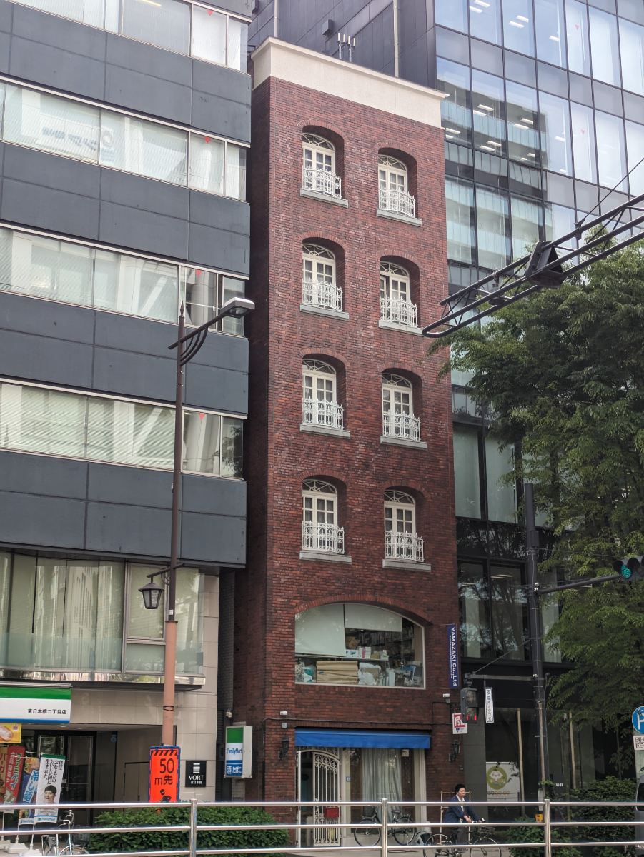 v20250912150807/fresh/building/J00100406656_6