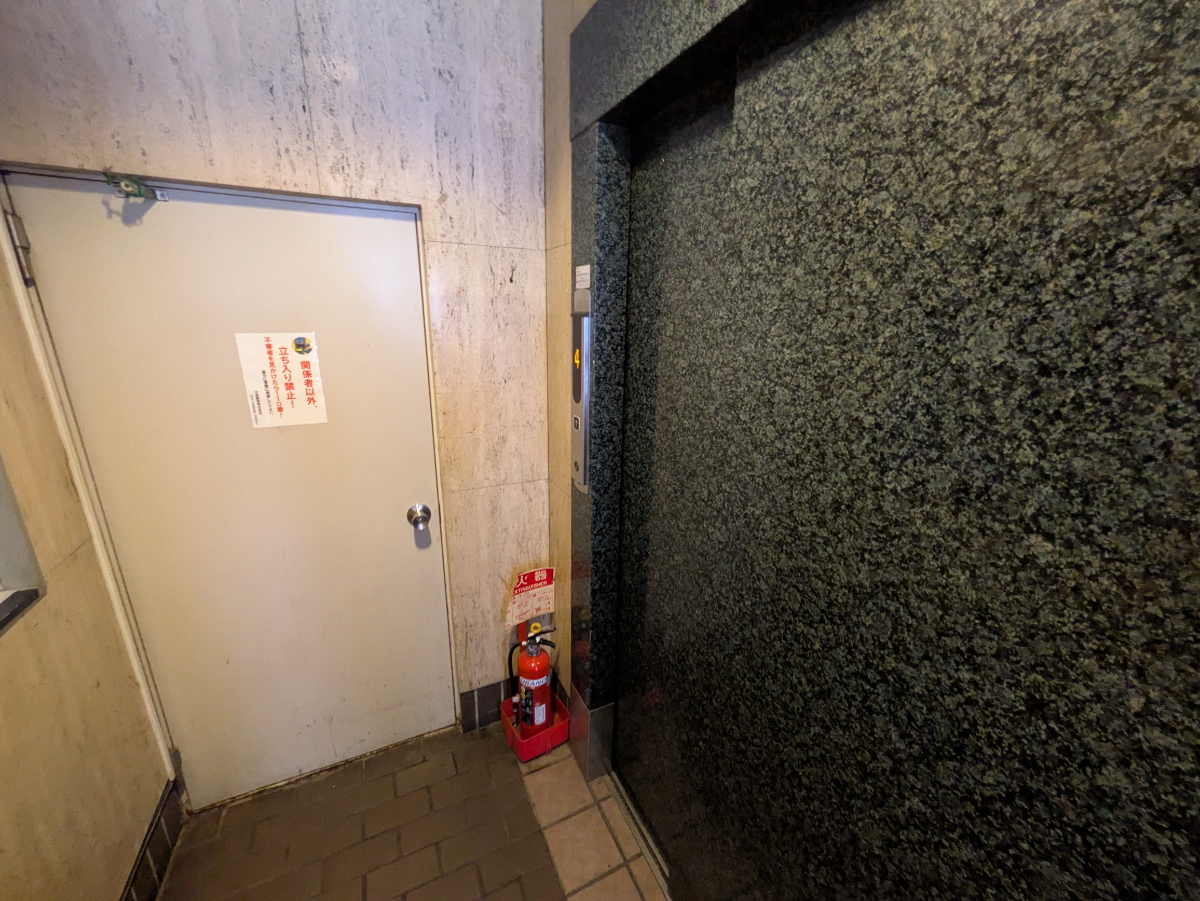 v20250912150807/fresh/building/J00100415056_10