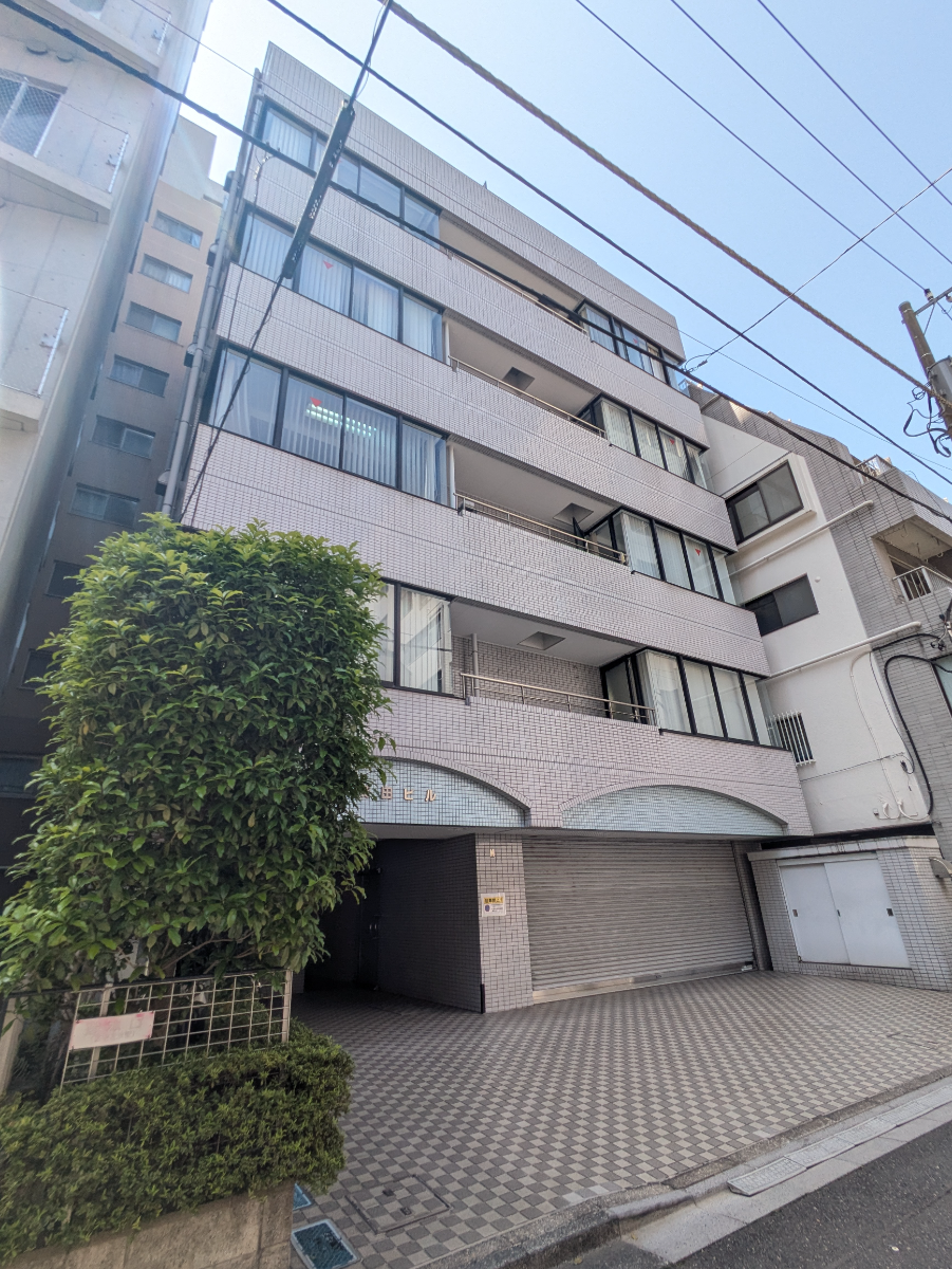 v20250913150703/fresh/building/J00100358573_6