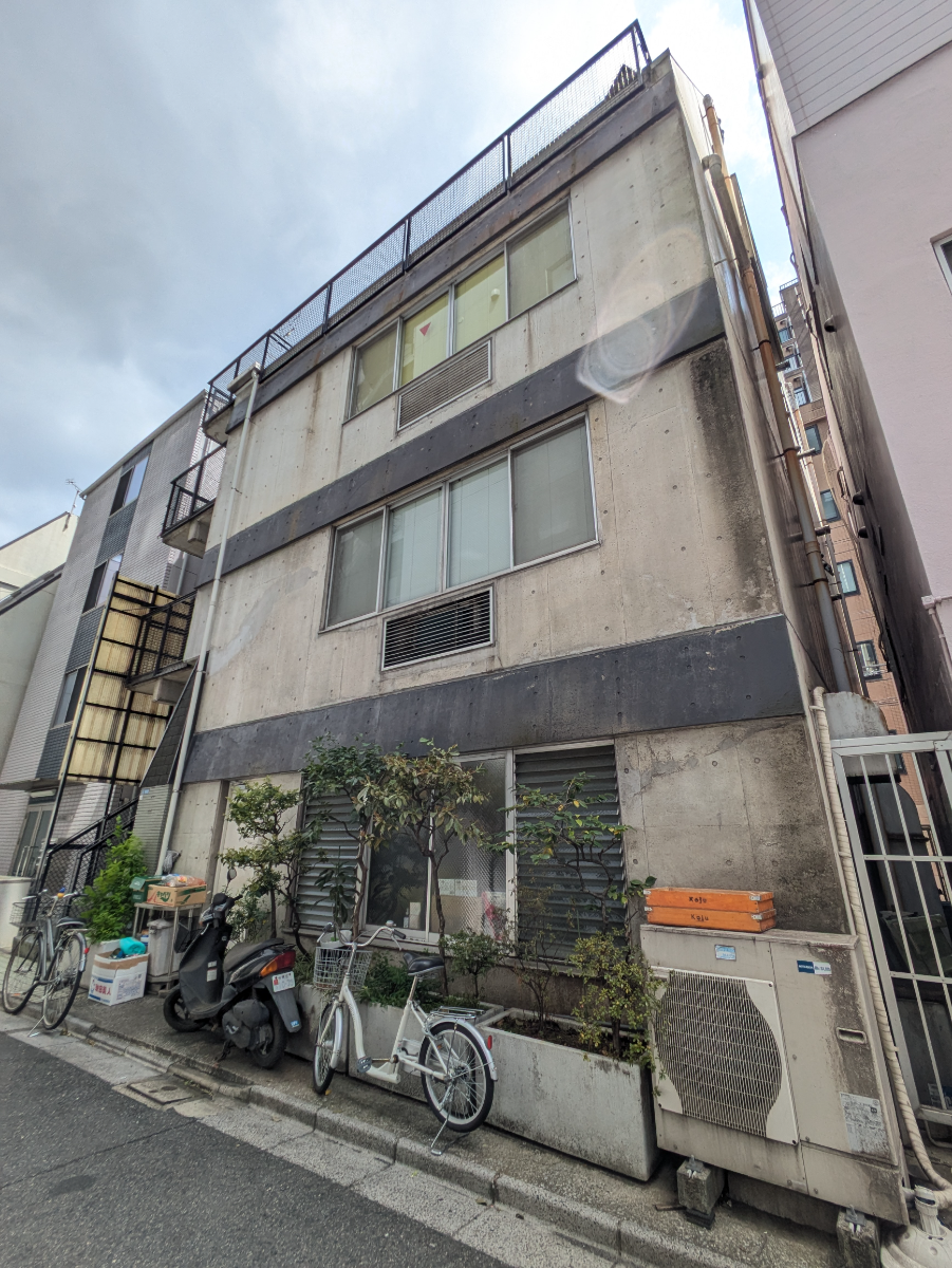 v20250913150703/fresh/building/J00100359821_5