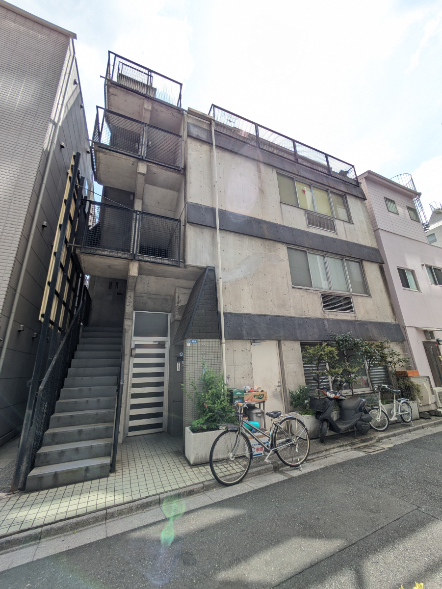 v20250913150703/fresh/building/J00100359821_6