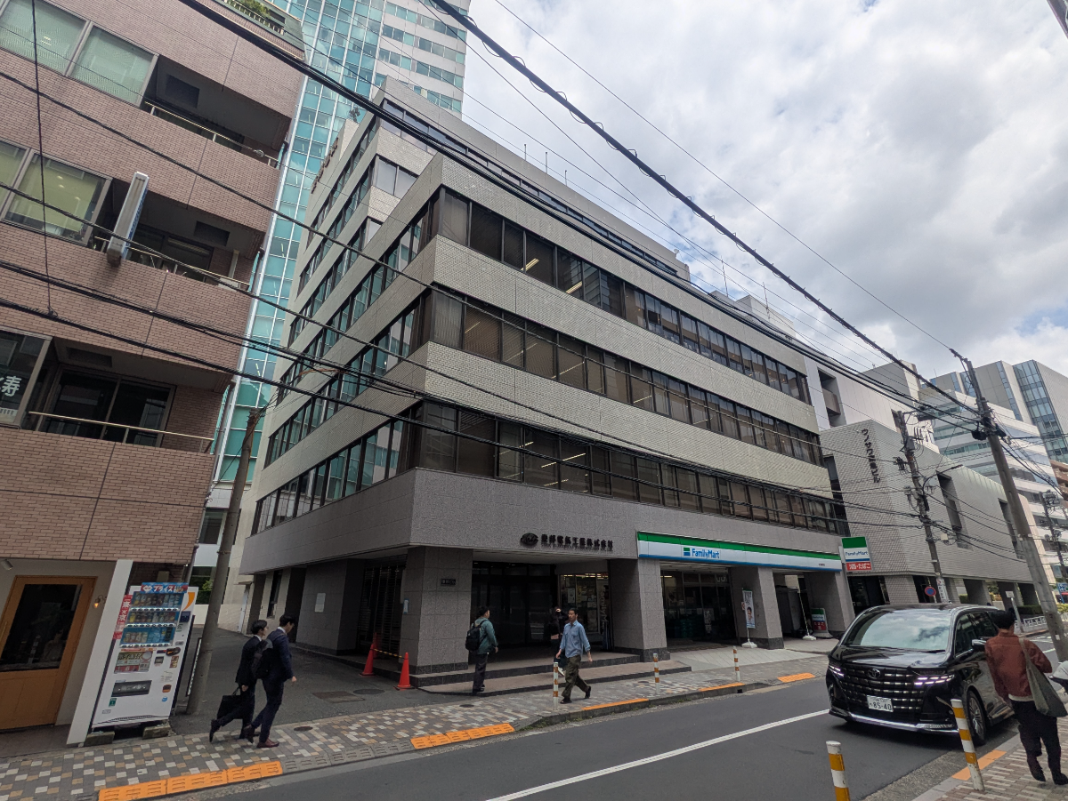 v20250913150703/fresh/building/J00100360018_1