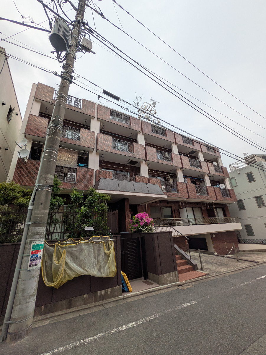 v20250913150703/fresh/building/J00100364717_5