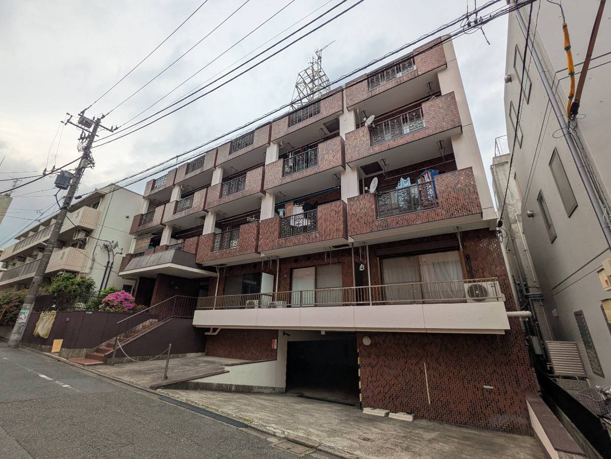 v20250913150703/fresh/building/J00100364717_6