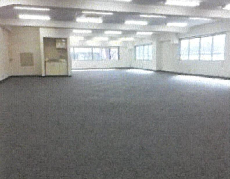 v20250913150703/fresh/building/J00100370336_17