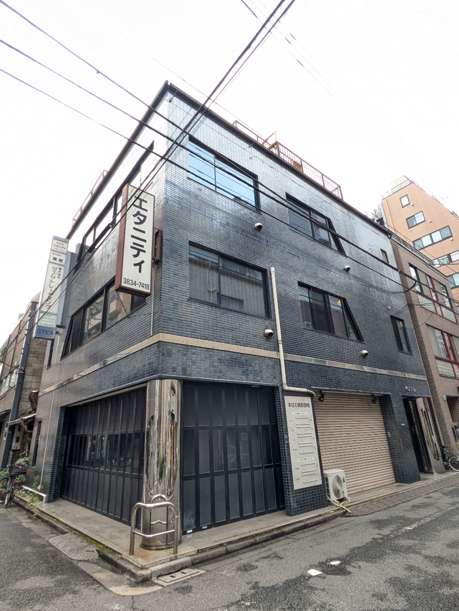v20250913150703/fresh/building/J00100373413_10