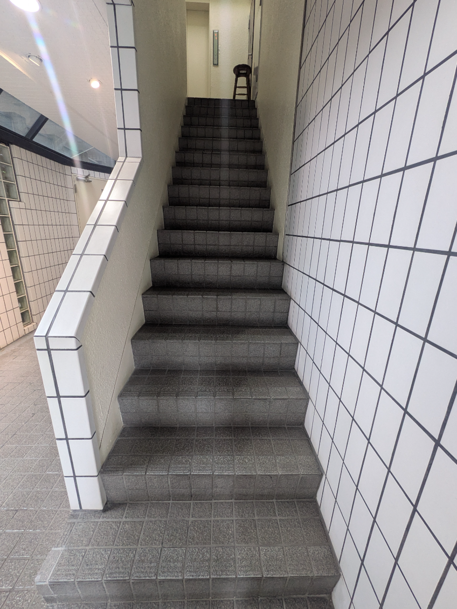 v20250913150703/fresh/building/J00100377817_9