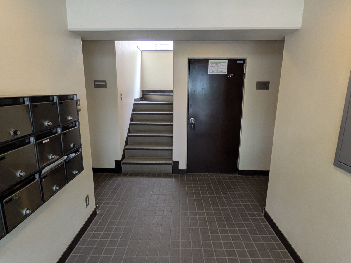 v20250913150703/fresh/building/J00100377980_11