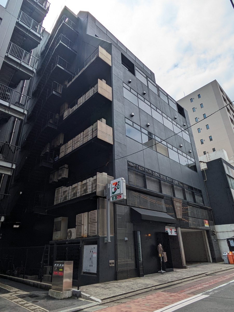 v20250913150703/fresh/building/J00100378502_9