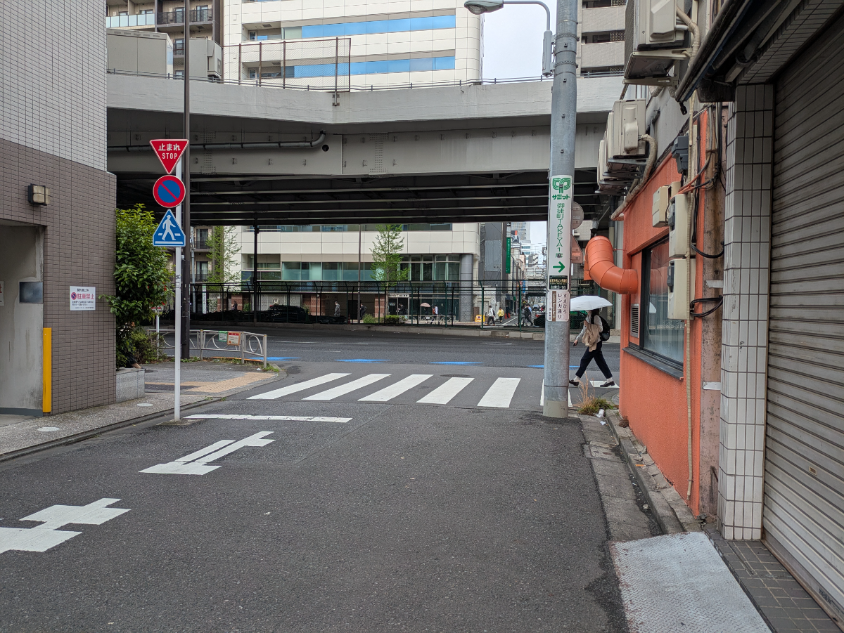 v20250913150703/fresh/building/J00100379280_12