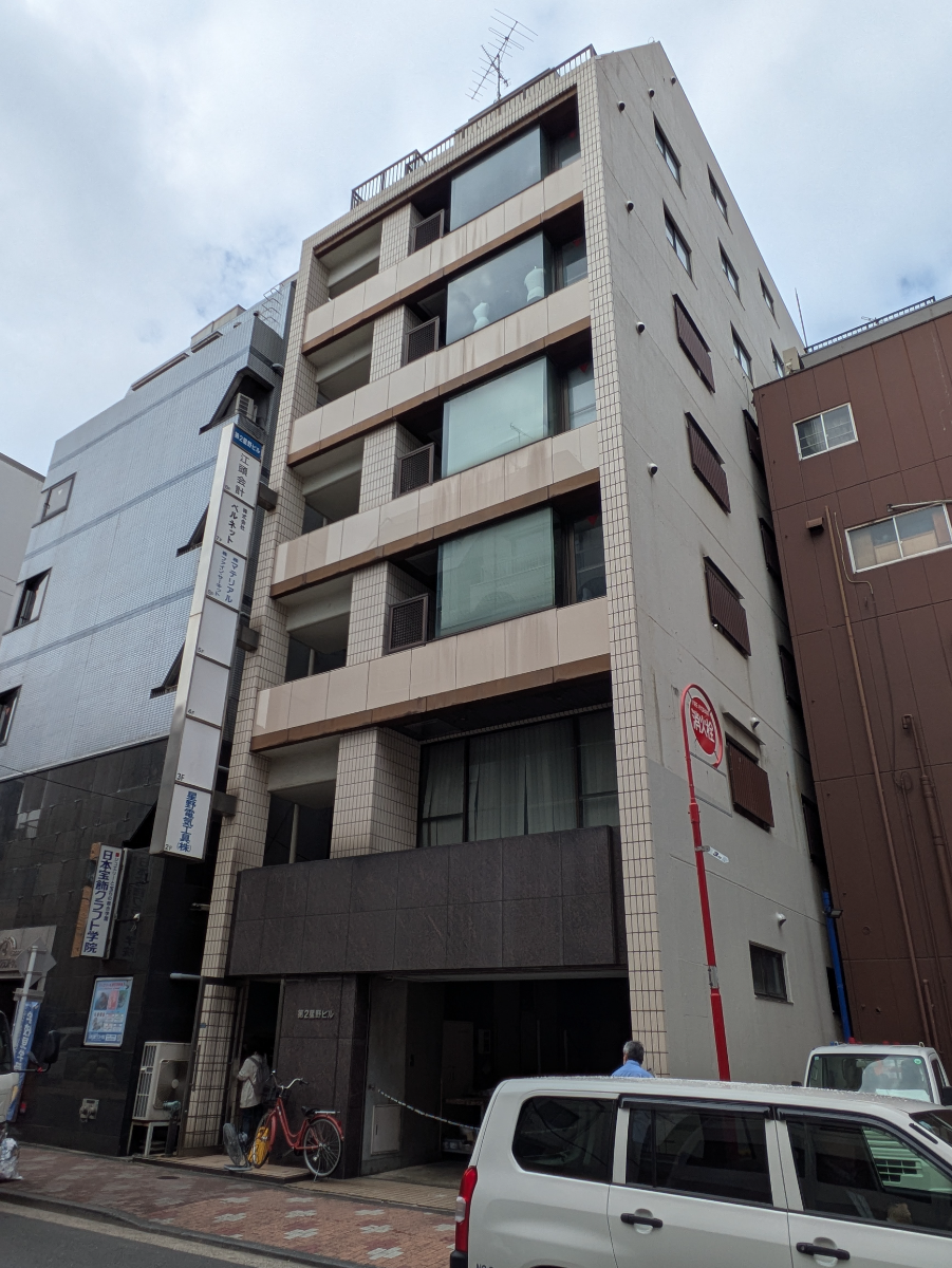 v20250913150703/fresh/building/J00100379281_12