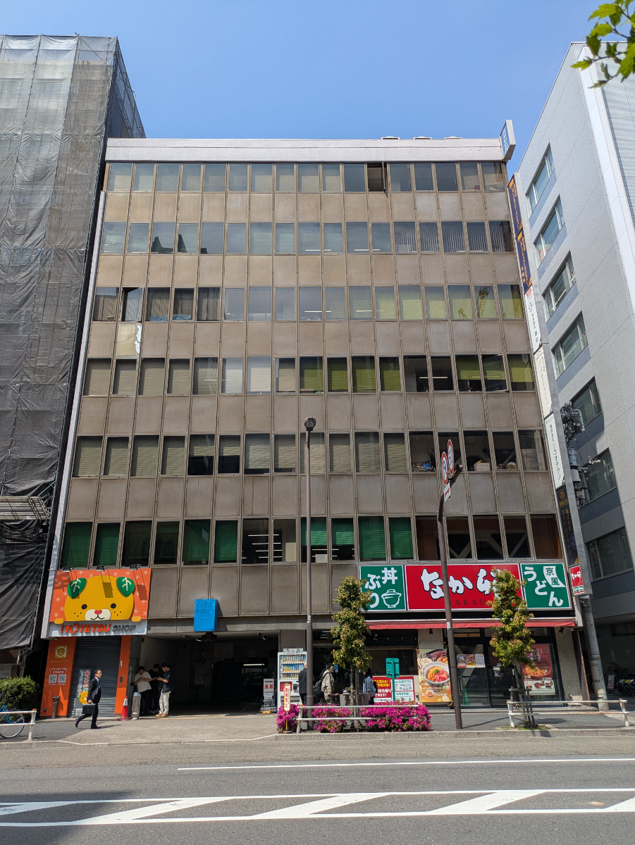 v20250913150703/fresh/building/J00100379365_6