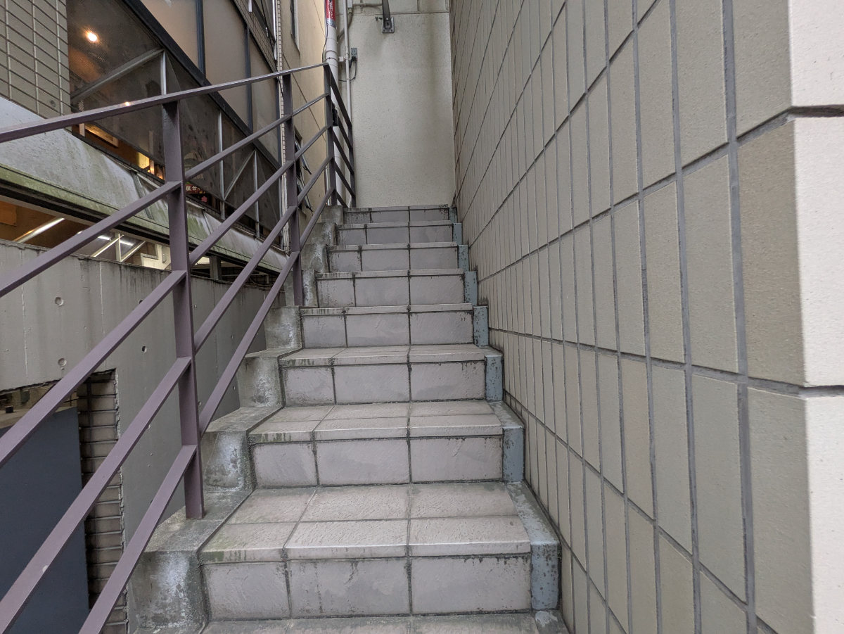 v20250913150703/fresh/building/J00100379557_7