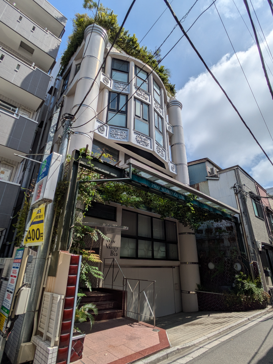 v20250913150703/fresh/building/J00100383518_8