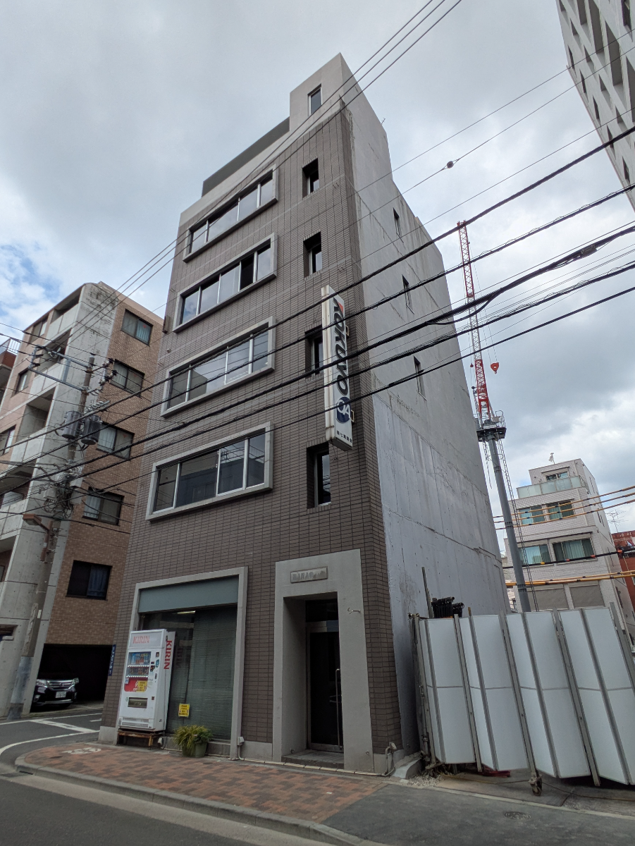 v20250913150703/fresh/building/J00100389971_5