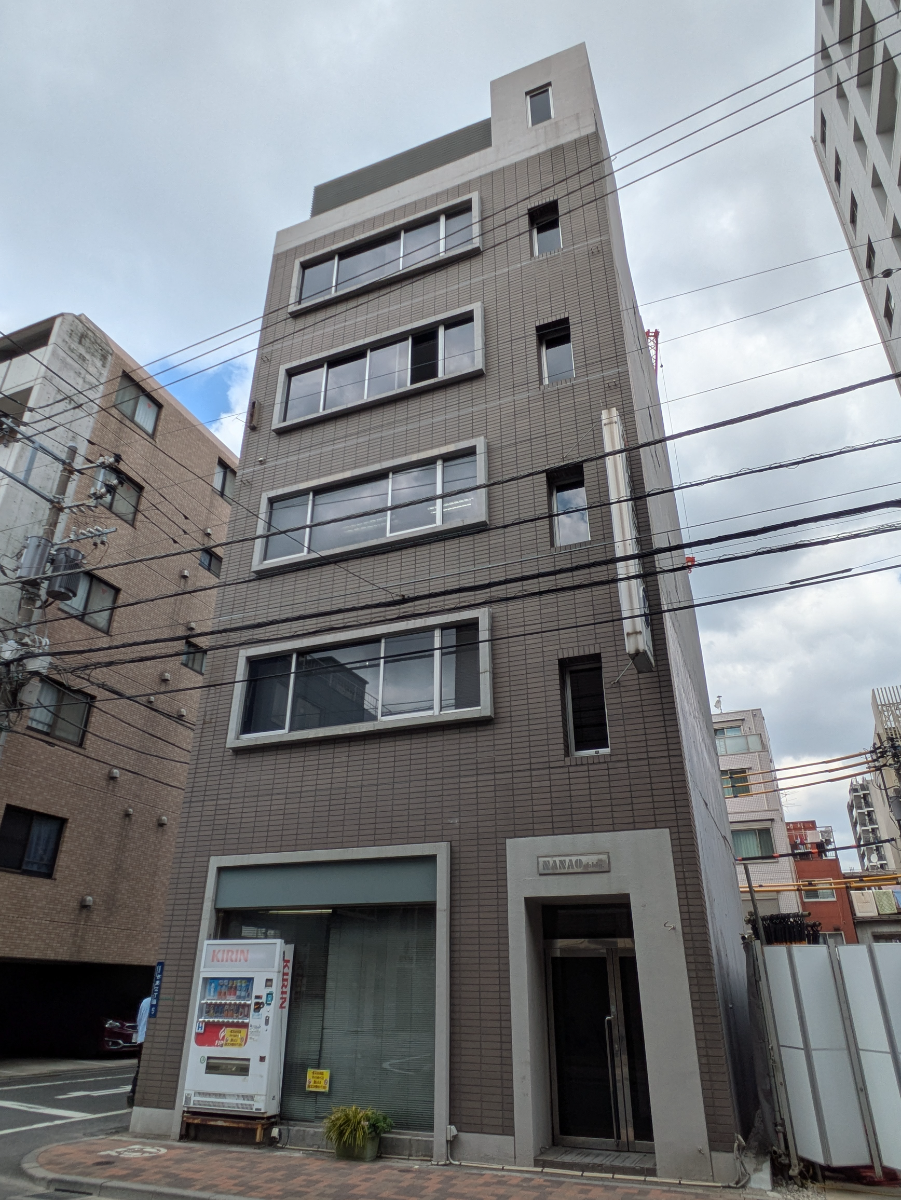 v20250913150703/fresh/building/J00100389971_6