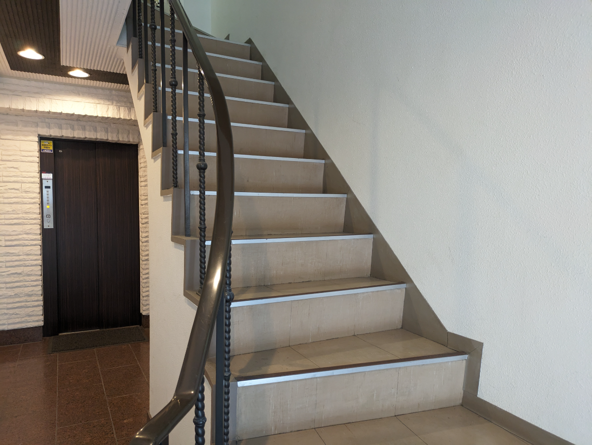 v20250913150703/fresh/building/J00100409095_4