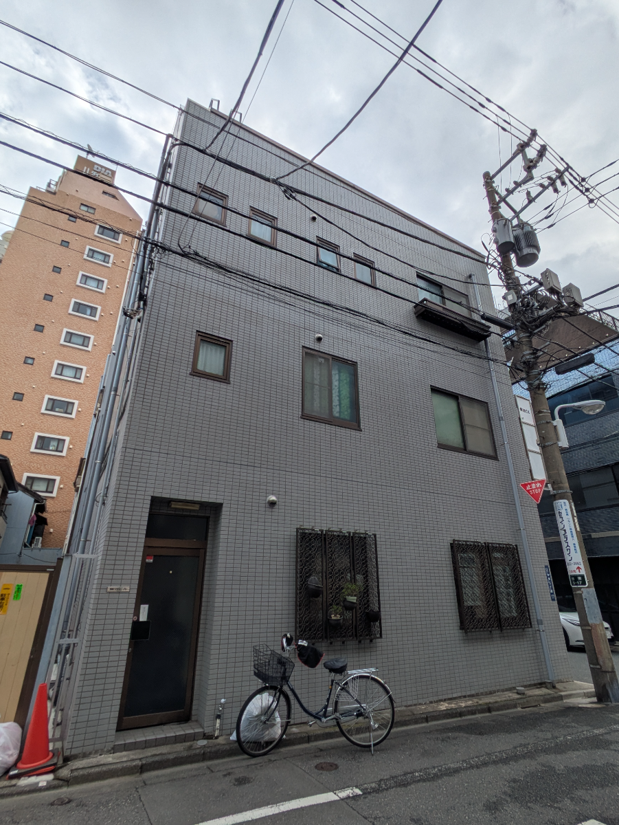 v20250913150703/fresh/building/J00100417147_10