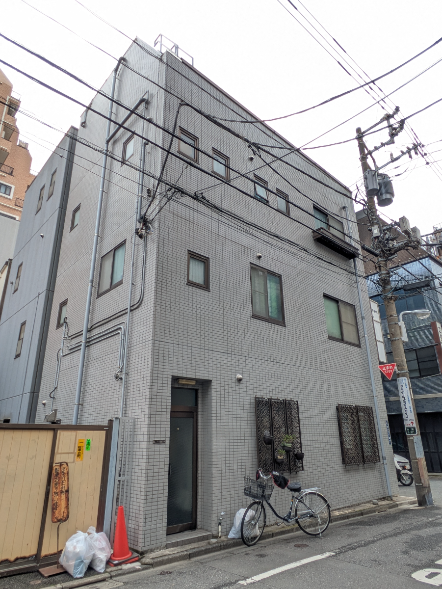 v20250913150703/fresh/building/J00100417147_11