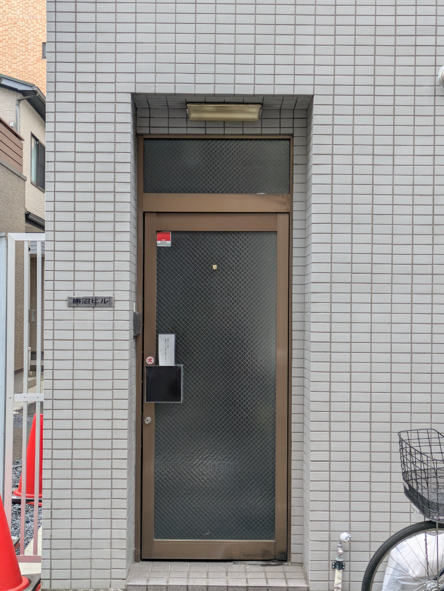 v20250913150703/fresh/building/J00100417147_3