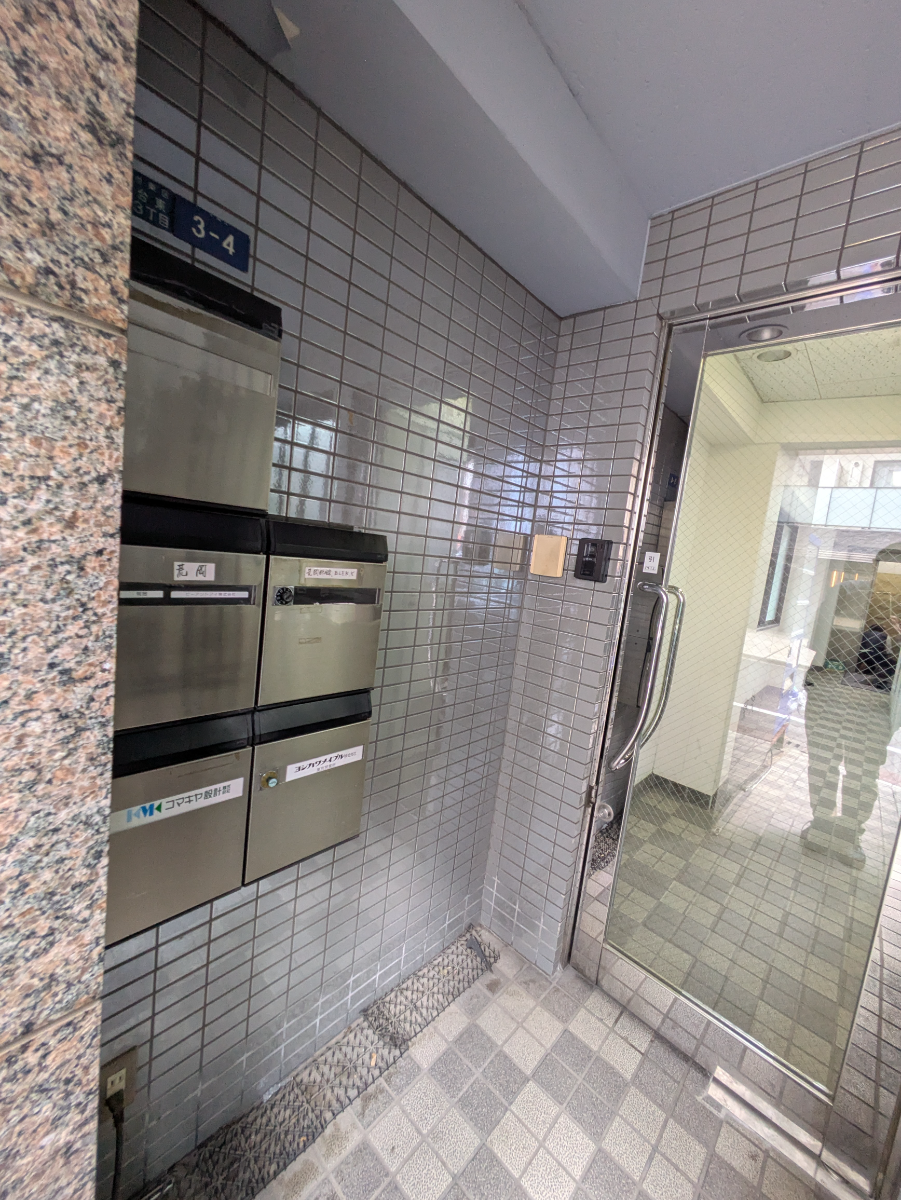 v20250913150703/fresh/building/J00100420299_10