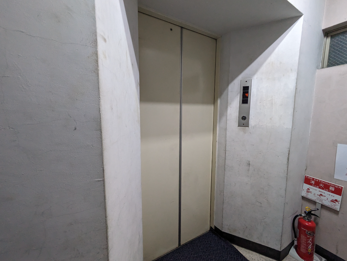 v20250913150703/fresh/building/J00100464215_4