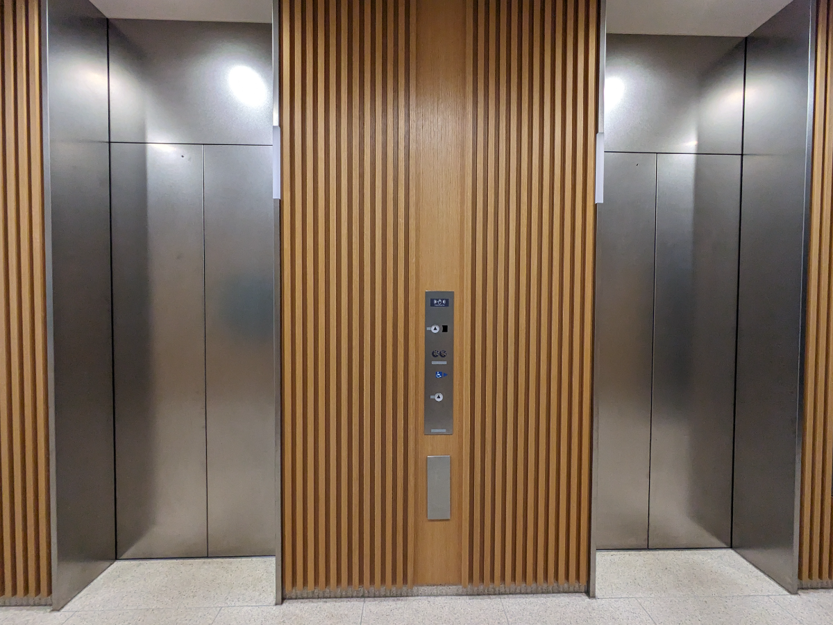 v20250913150703/fresh/building/J00100482954_4