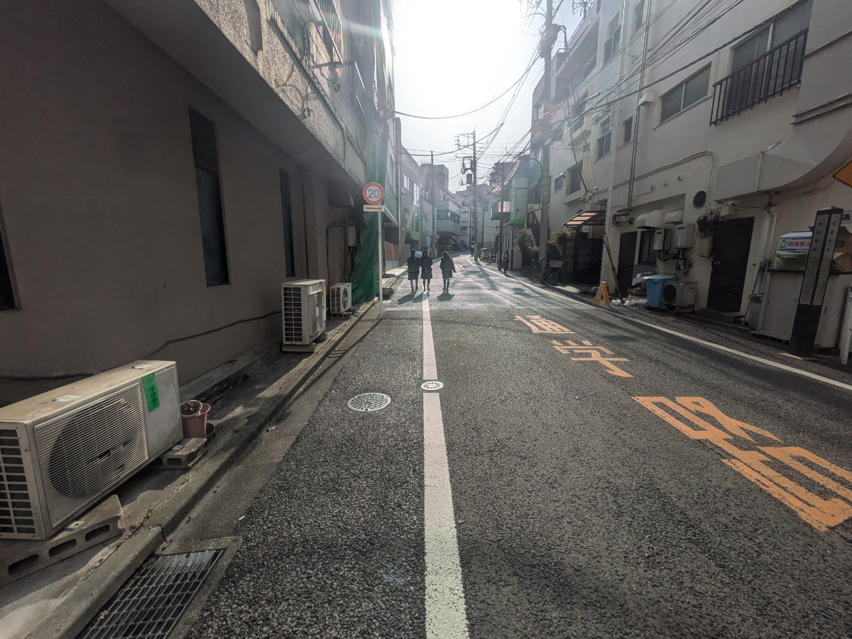 v20250913150703/fresh/building/J00100609689_13