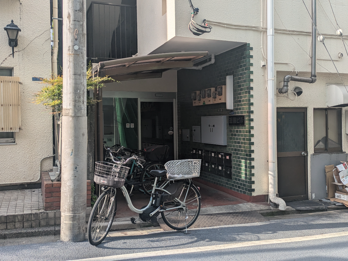 v20250913150703/fresh/building/J00100609689_3