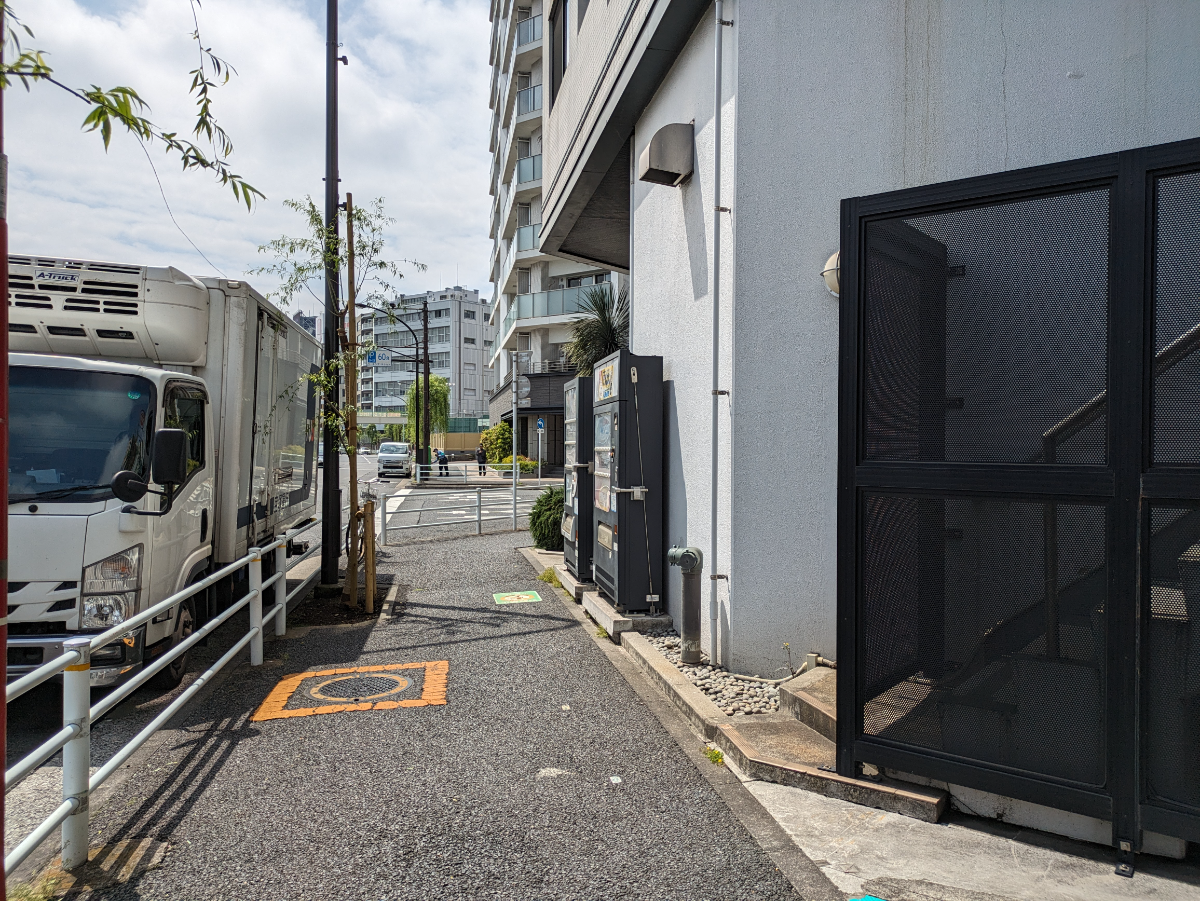 v20250914150604/fresh/building/J00100381499_15