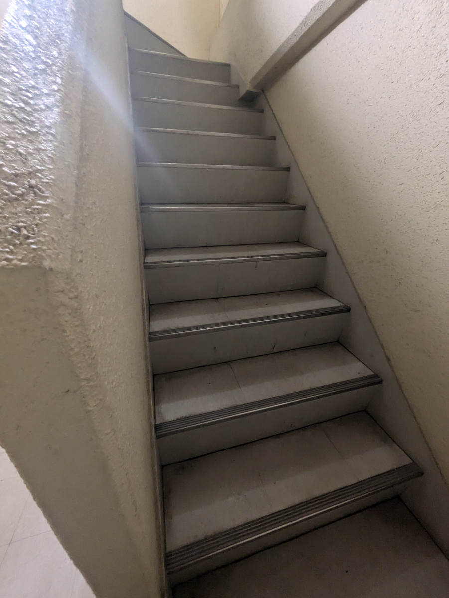 v20250914150604/fresh/building/J00100393056_11
