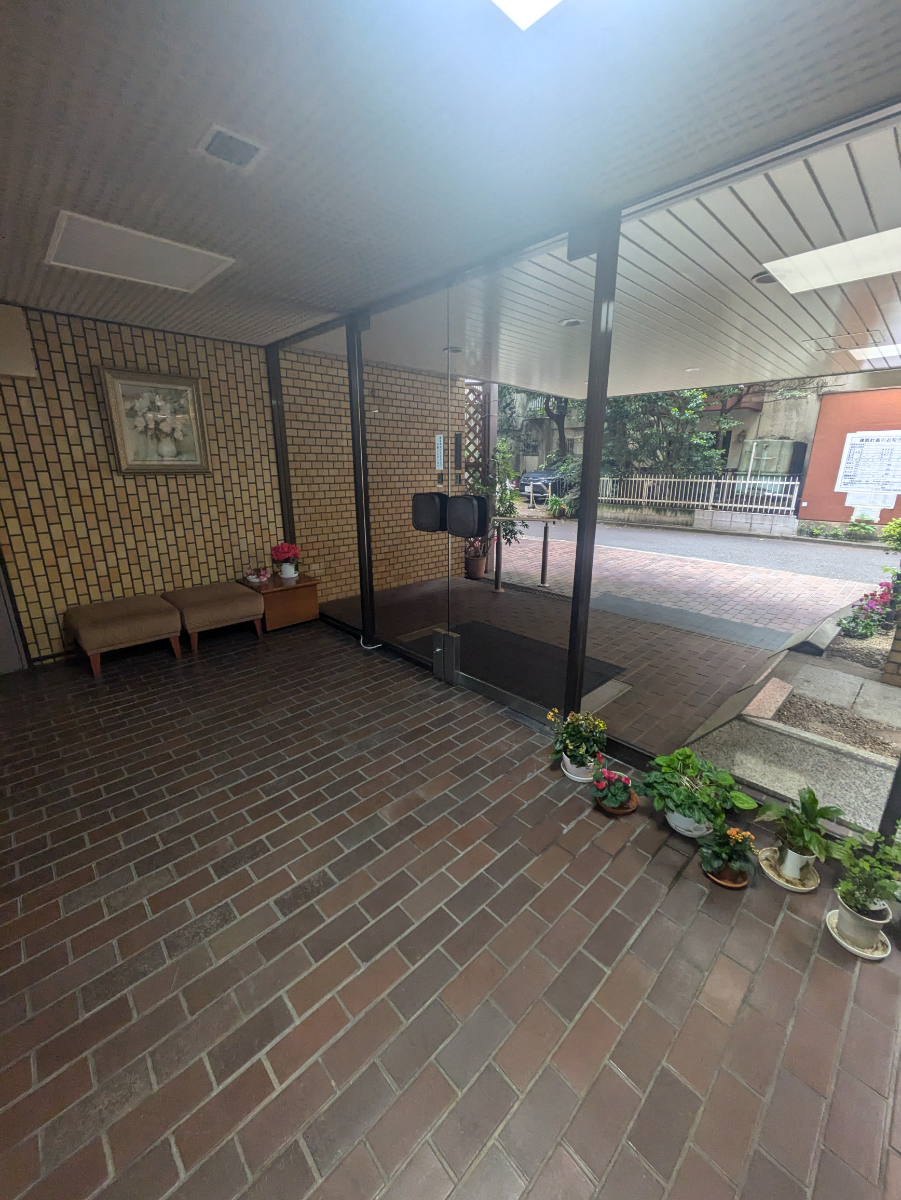 v20250914150604/fresh/building/J00100394848_10