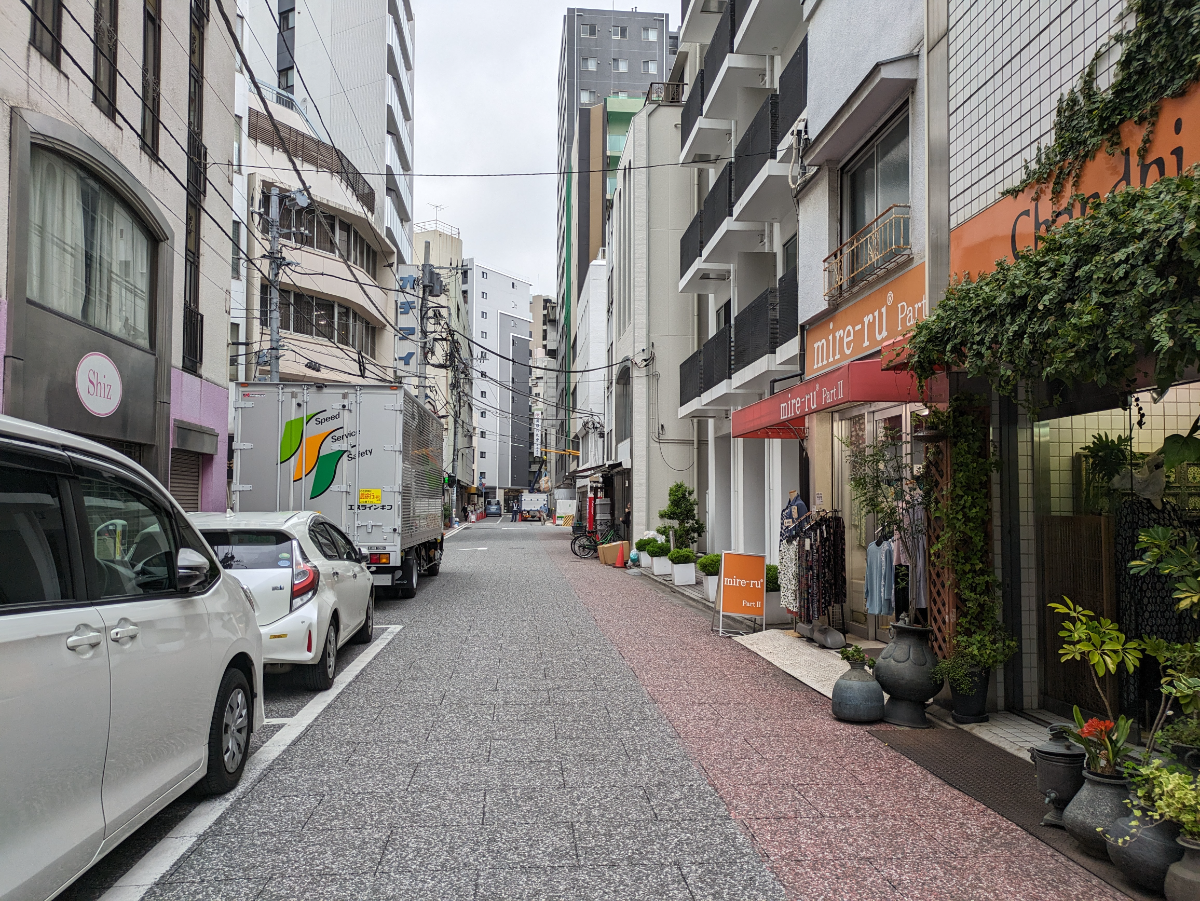 v20250914150604/fresh/building/J00100401657_14