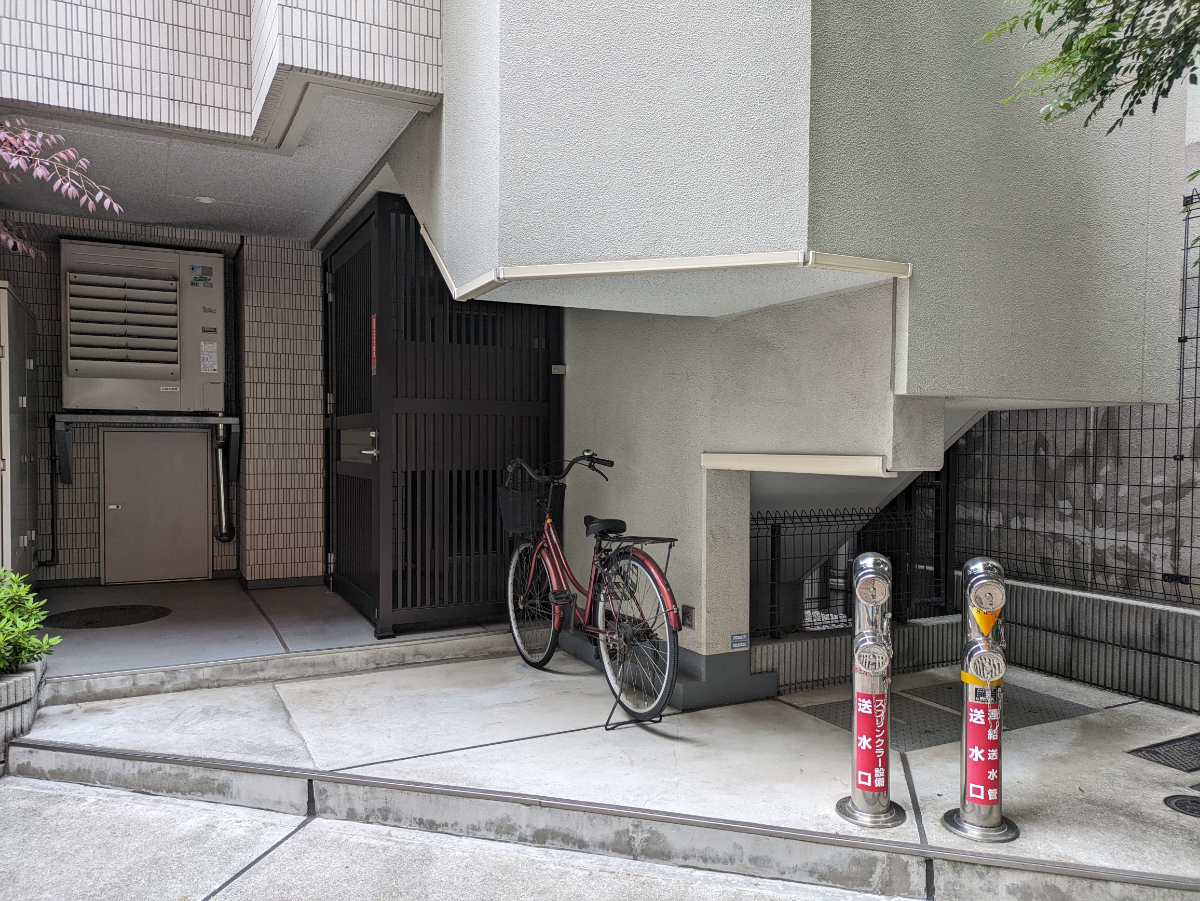 v20250914150604/fresh/building/J00100425438_10