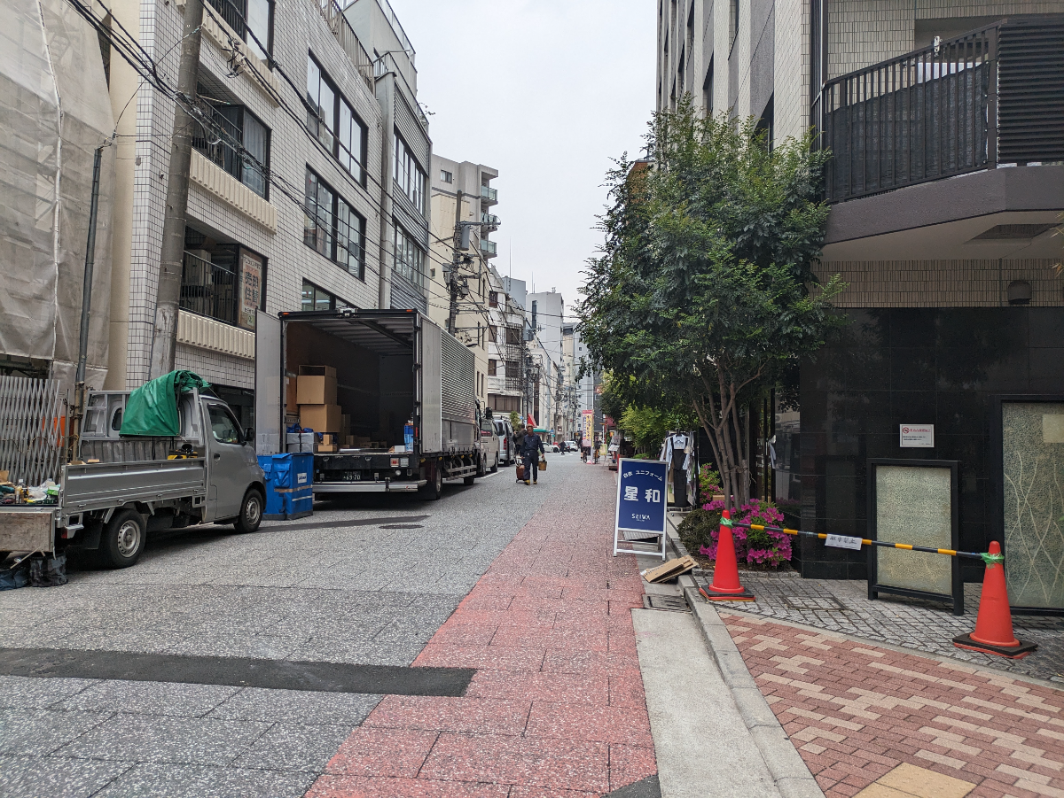 v20250914150604/fresh/building/J00100425438_2