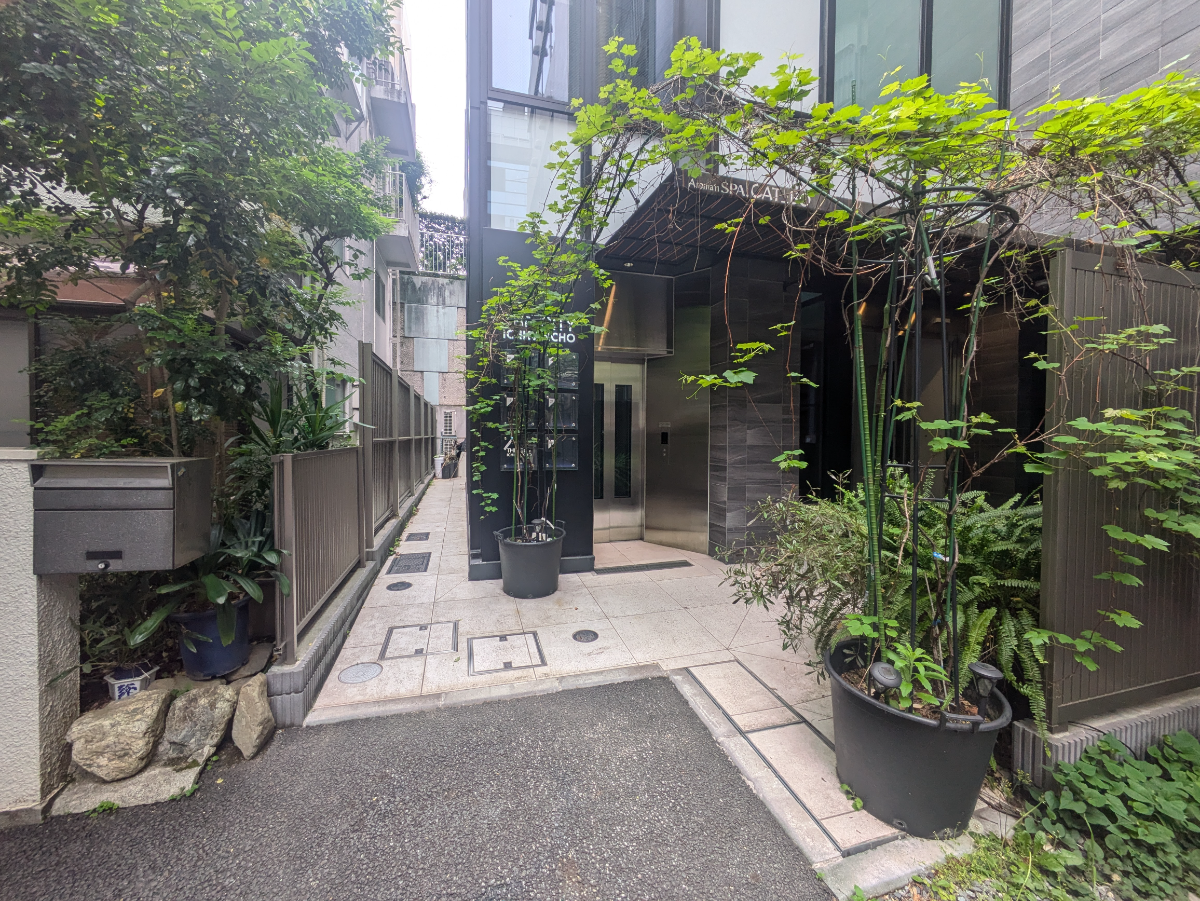 v20250914150604/fresh/building/J00100479011_3