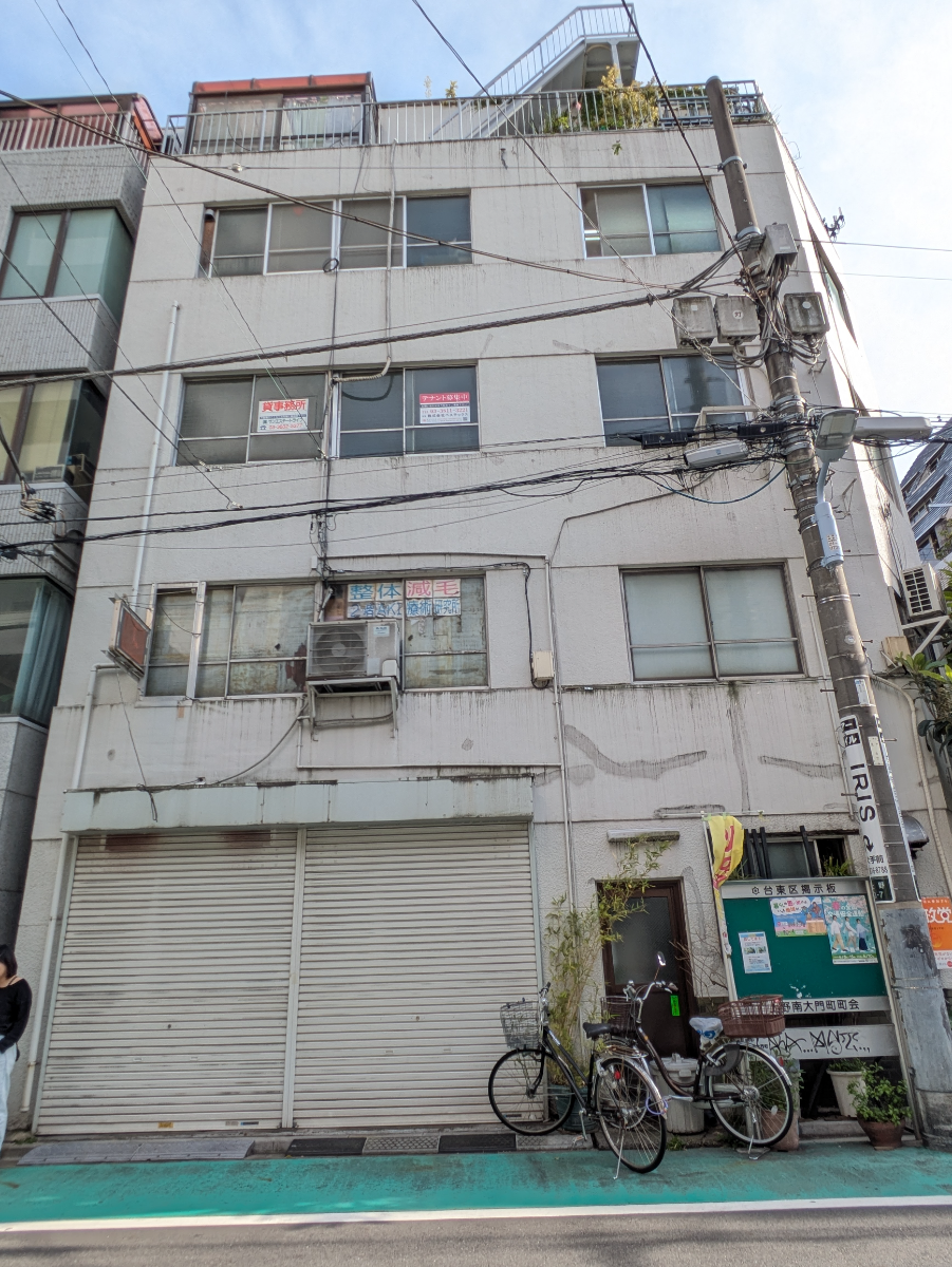v20250916150804/fresh/building/J00100402758_5