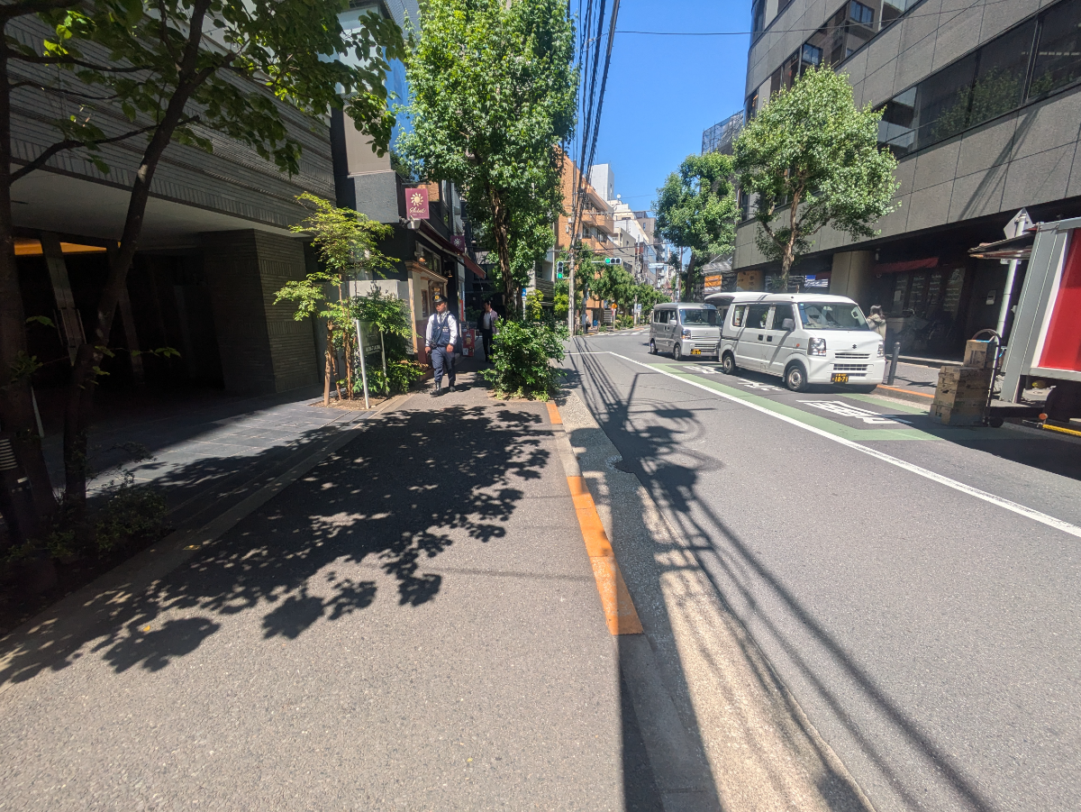 v20250916150804/fresh/building/J00100415205_13