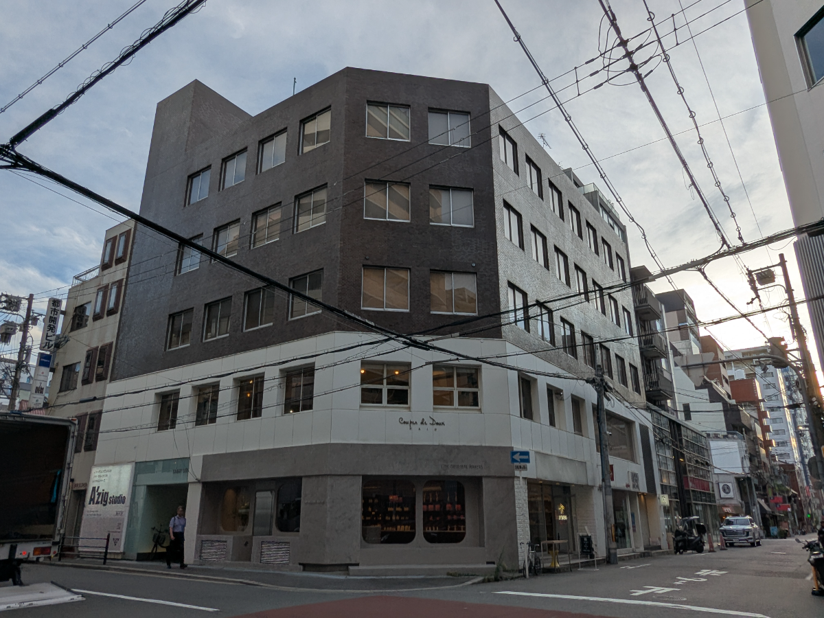 v20250916150804/fresh/building/J00100446752_1