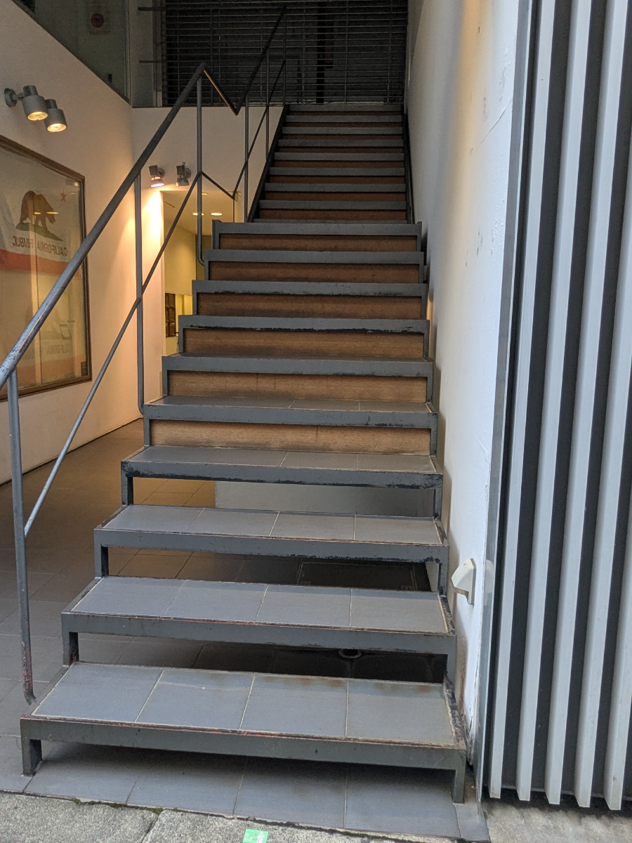 v20250916150804/fresh/building/J00100446975_4