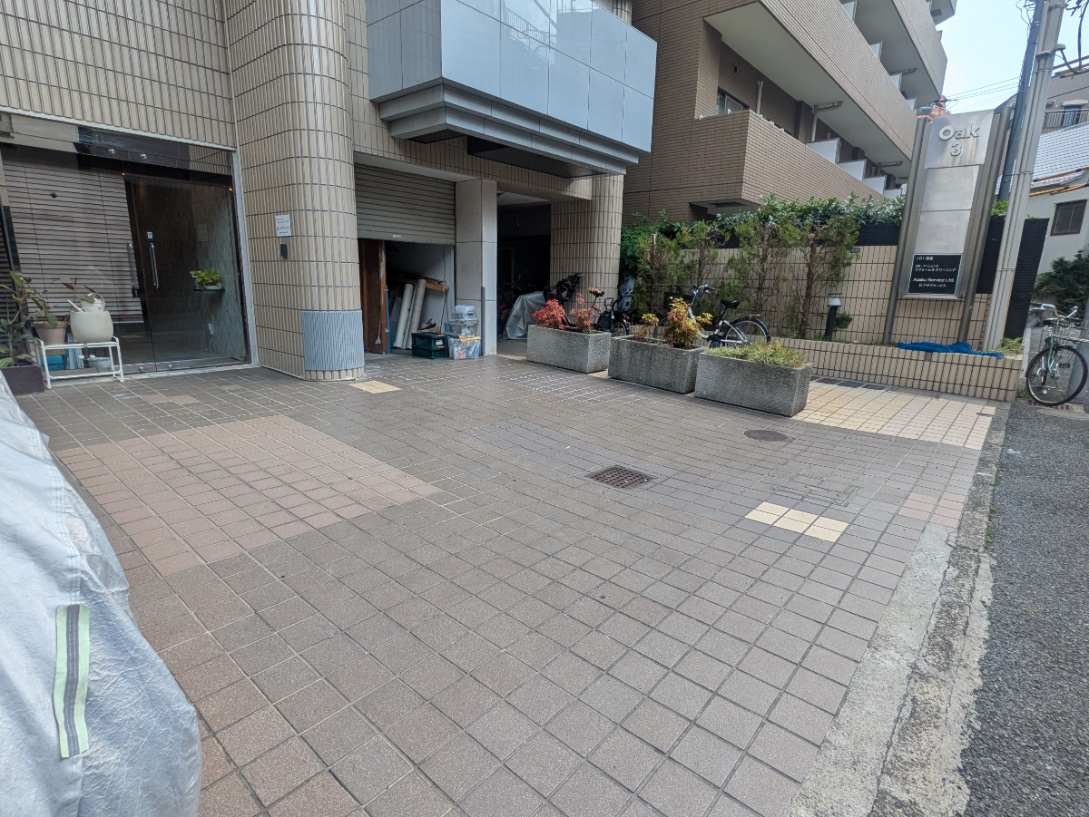 v20250917150804/fresh/building/J00100387657_9