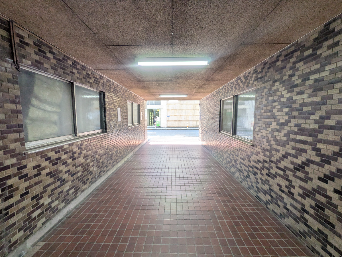 v20250917150804/fresh/building/J00100391772_11