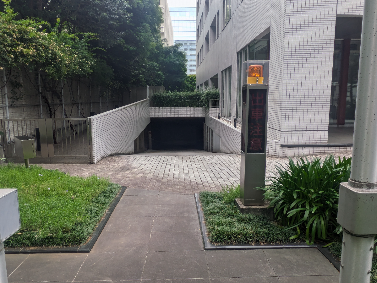 v20250917150804/fresh/building/J00100393828_8